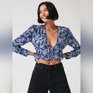 Aritzia Sunday Best Cropped Tie-Front Peplum Blouse in Blue Size XS